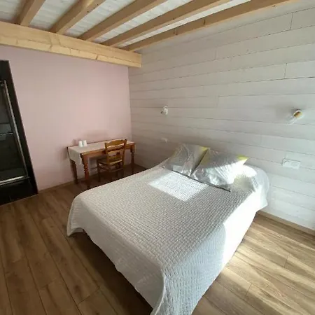 Maison Neuve Tout Confort, Deux Chambres Saint-Martin-du-Mont Exterior foto