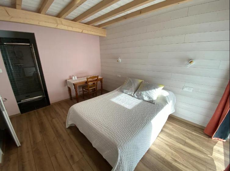 Maison Neuve Confort, Deux *