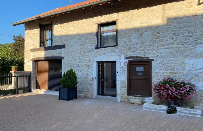 Maison Neuve Confort, Deux Apartment Saint-Martin-du-Mont